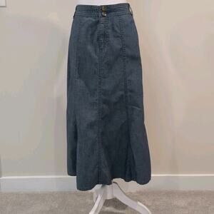 Liz Claiborne Women 16 Chambray Denim Skirt Flare Blue Jean Cotton Flowy Y2K